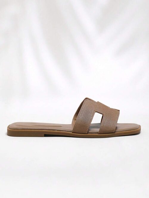 Women’s Open Toe Flat Sandals – Casual Summer Beach Shoes for Vacation & Spring Outfits