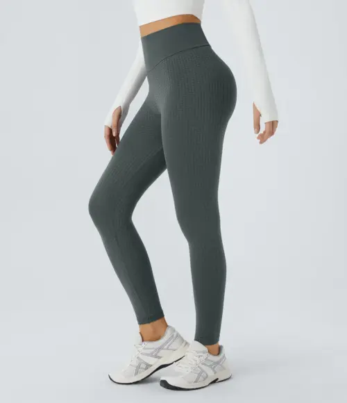 Amplify Seamless Leggings – Scrunch Butt-Lifting Design with Thigh Contouring - Image 3